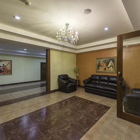 فندق Treebo Crystal Castle بنغالور المظهر الخارجي الصورة
